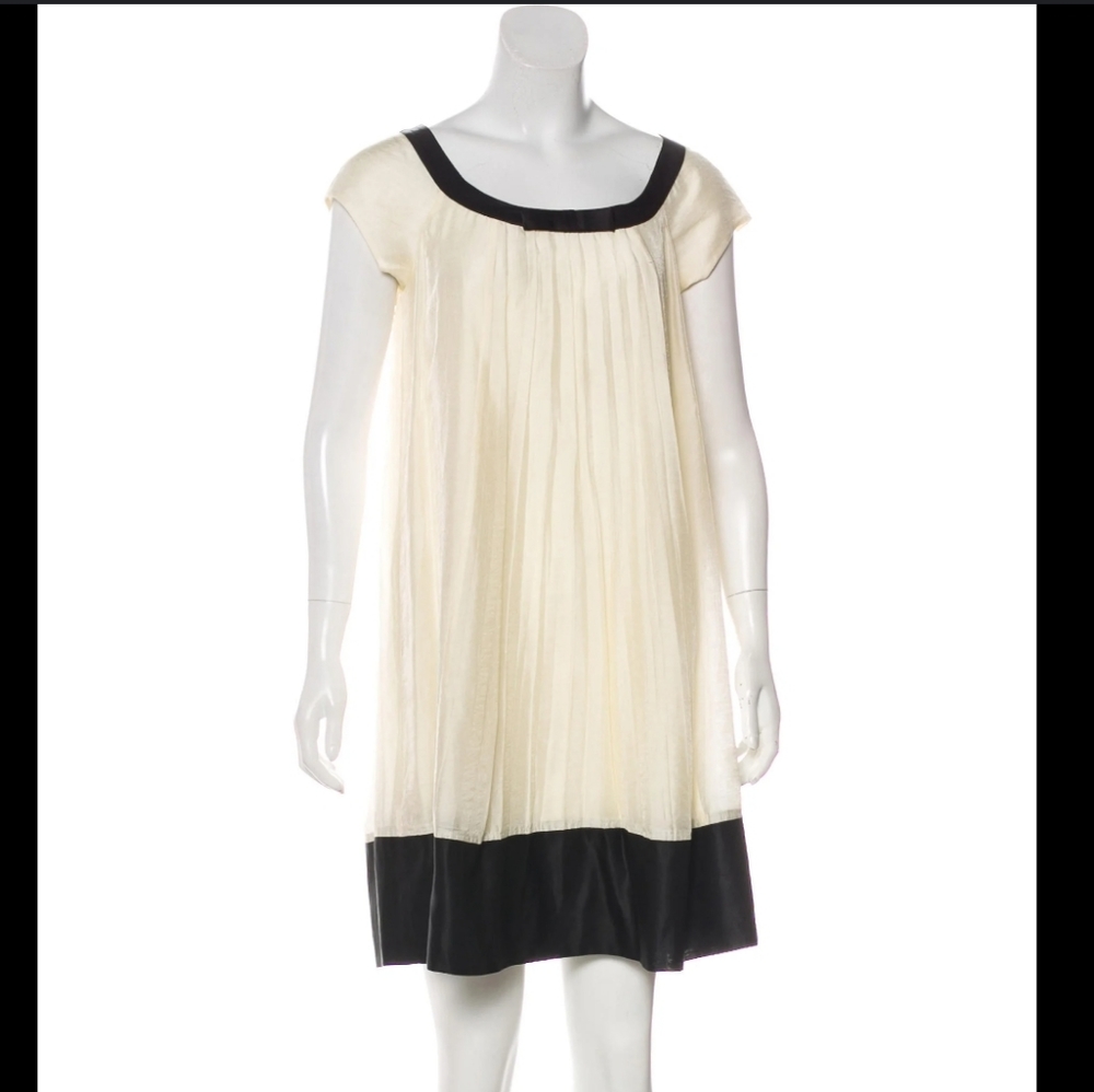 Old Money DVF Diane Von Furstenberg Dress
